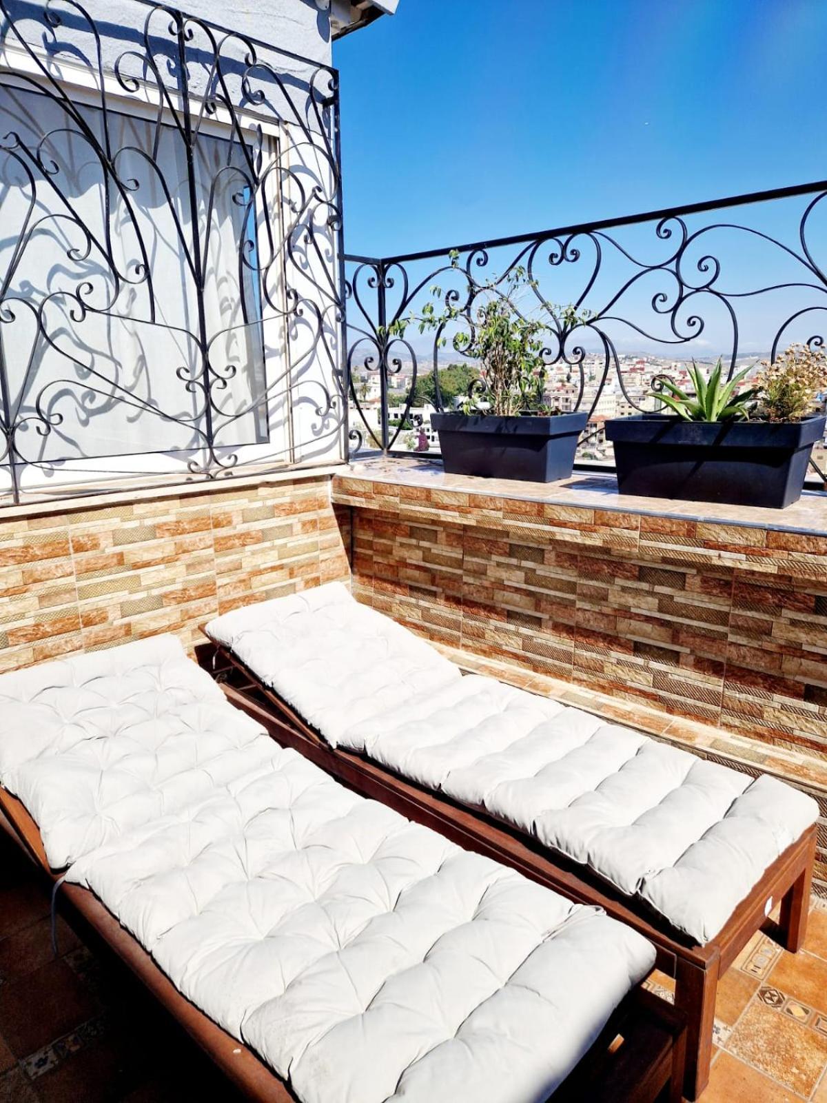 Appartement 250M2 Avec Grande Terasse Sans Vis A Vis Ensoleille Tanger Buitenkant foto